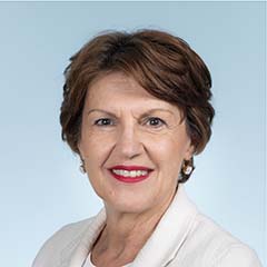 Photo de Mme Annie Genevard